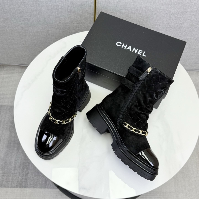 Ch**el boots
